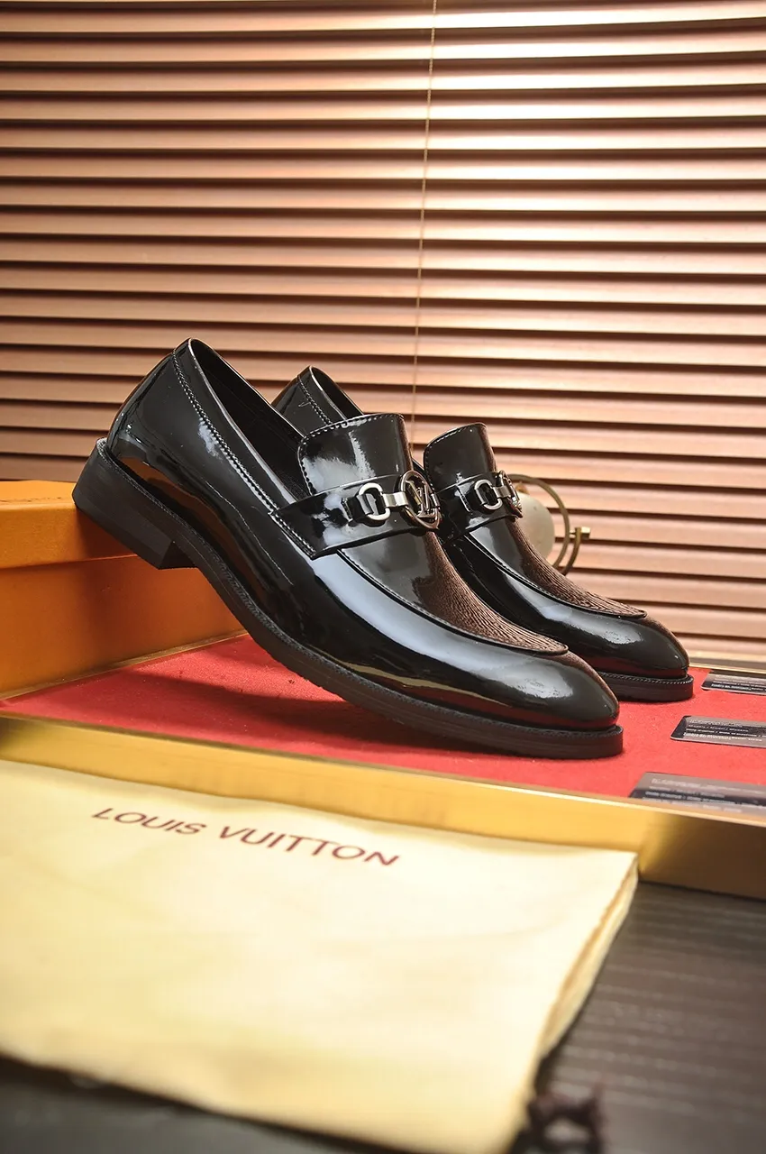 Men's shoes💰460💶【LOUIS VUITTON】(sheepskin lining) new cowhide LV formal shoes🎩🎩❗️🆘made one to one at the counter🎩original quality, imported cowhide upper➕full sheepskin lining➕original rubber outsole, {high quality visible}👣Size: 38-45 (45 custom-made)